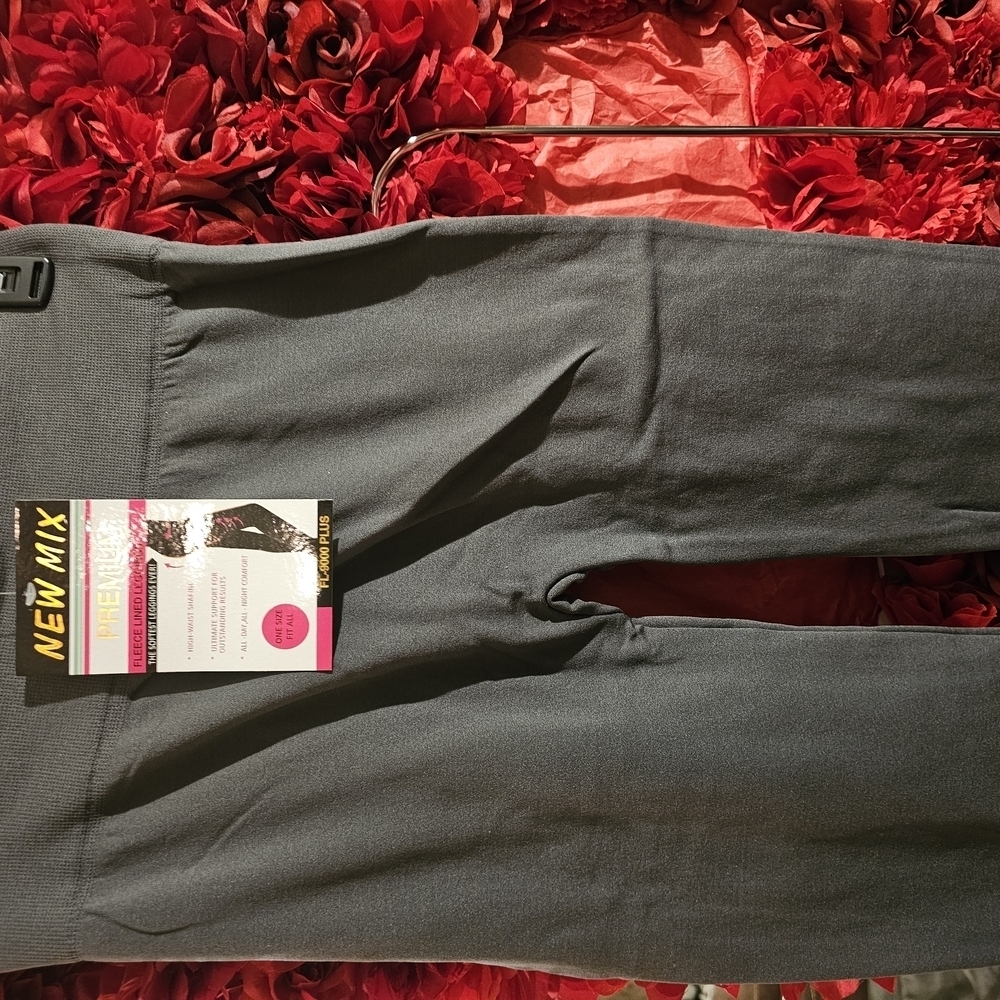 New Mix Gray Fleece Lined Leggings One Size